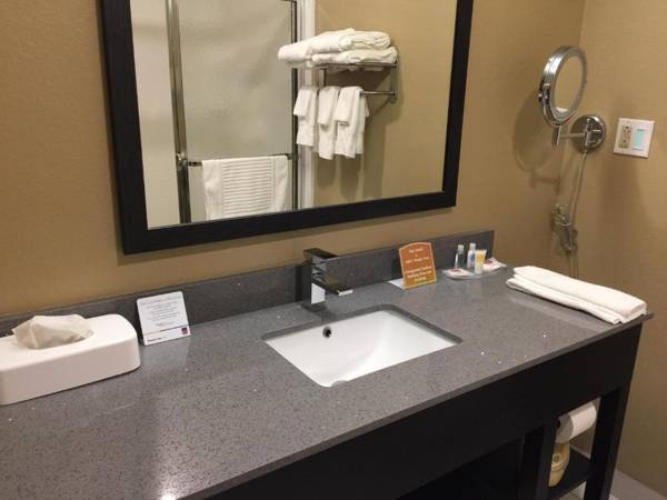 Comfort Suites Uniontown