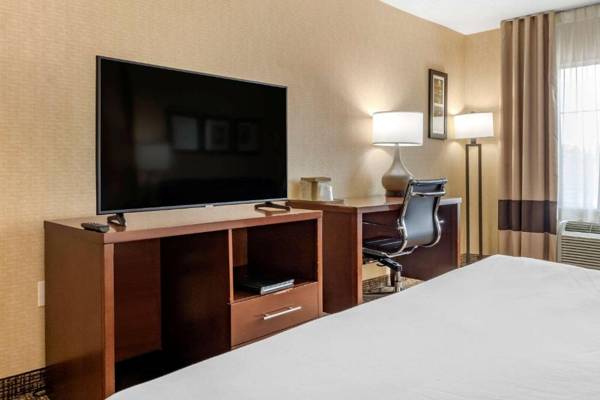 Workspace - Comfort Inn Meadowlands