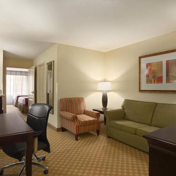 Country Inn & Suites by Radisson Washington at Meadowlands PA