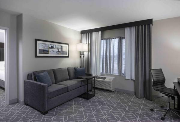 Workspace - TownePlace Suites by Marriott Providence North Kingstown