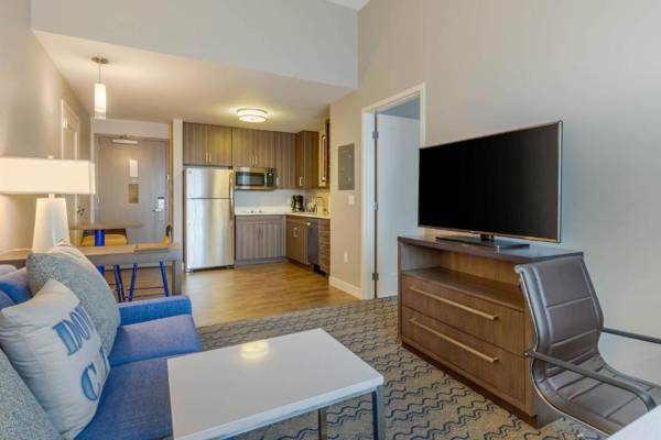 Workspace - Residence Inn Providence Downtown