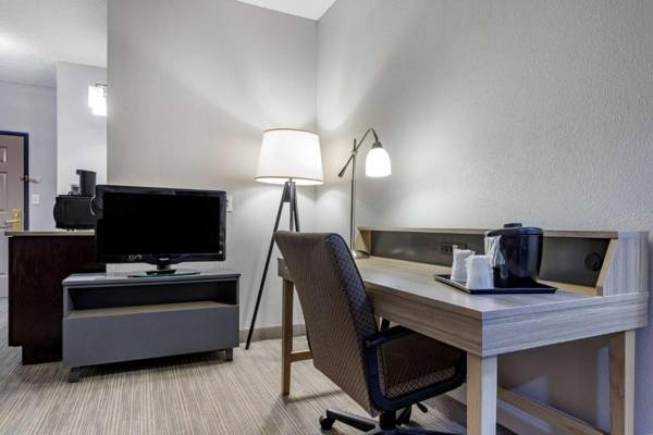 Workspace - Country Inn & Suites by Radisson Aiken SC