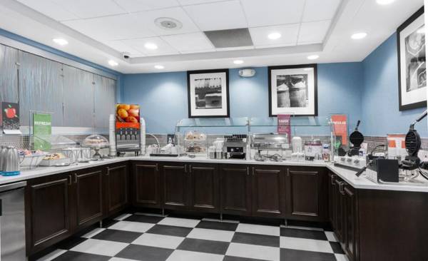 Hampton Inn Columbia I-26/Harbison Blvd