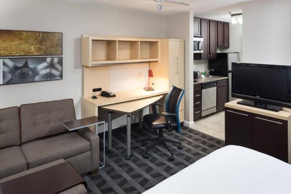 Workspace - TownePlace Suites Columbia Southeast / Fort Jackson