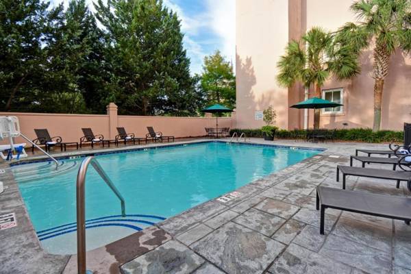 Embassy Suites Charleston - Historic District