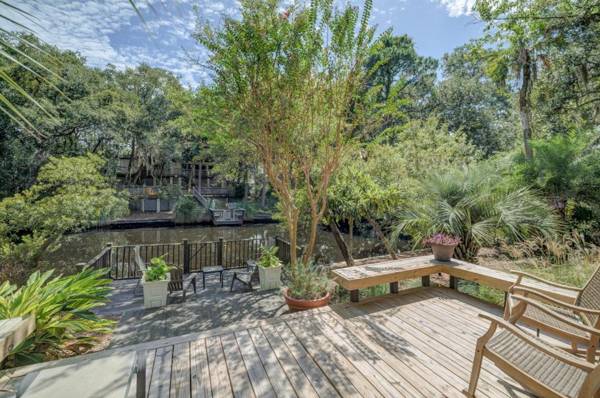 Mooring Buoy 187 4 Bedrooms Deck Lagoon Sleeps 10