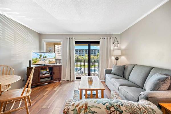 Hilton Head Beach & Tennis A142 1 Bedroom Sleeps 6