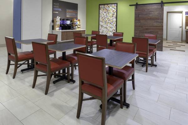 Holiday Inn Express Myrtle Beach-Broadway at the Beach an IHG Hotel