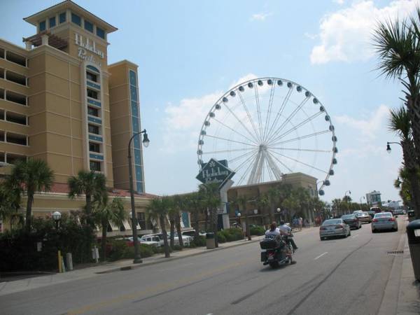 Holiday Inn At the Pavilion - Myrtle Beach