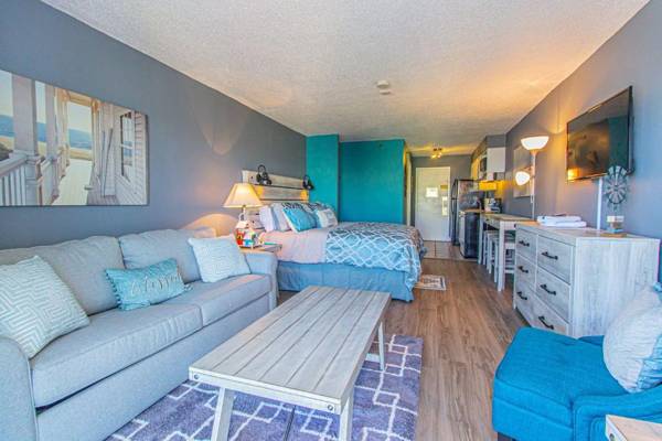 Completely Renovated King Suite Perfect for 4! Sea Mist 51306