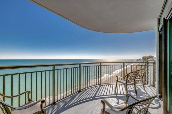 Oceanfront 3BR Caribbean Resort Condo unit 2009