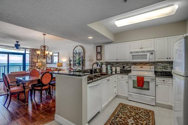 Luxury South Wind Condo with large oceanfront balcony