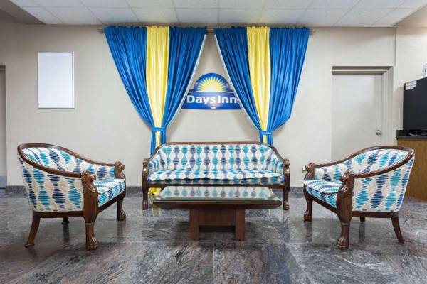 Days Inn by Wyndham Orangeburg