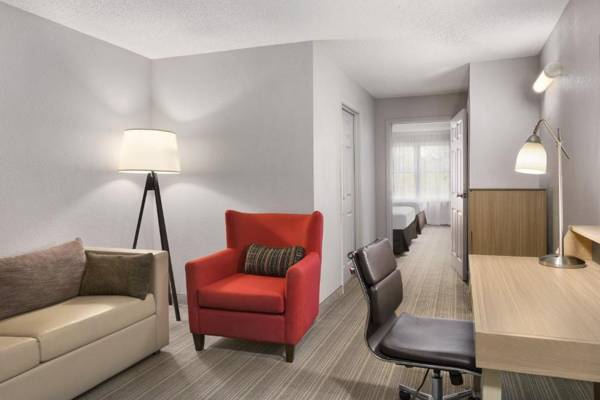 Workspace - Country Inn & Suites by Radisson Summerville SC