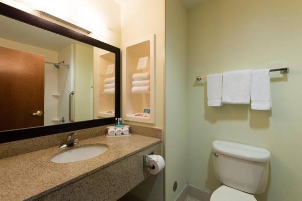 Holiday Inn Express & Suites Walterboro an IHG Hotel