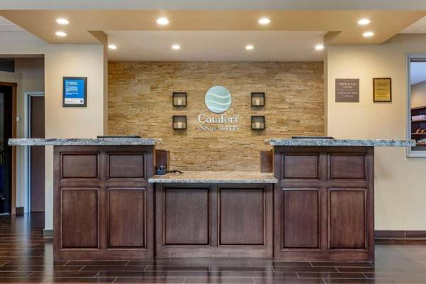 Comfort Inn & Suites Near Mt. Rushmore