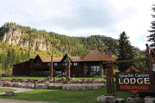 Spearfish Canyon Lodge