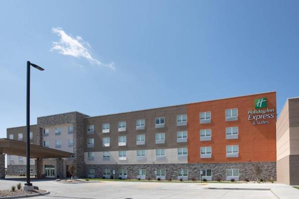 Holiday Inn Express & Suites - Dakota Dunes an IHG Hotel