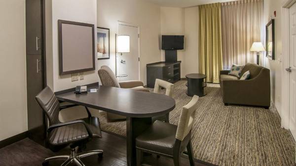 Workspace - Candlewood Suites Sioux Falls an IHG Hotel