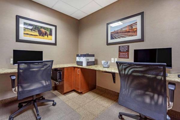 Workspace - Comfort Inn & Suites Avera Southwest