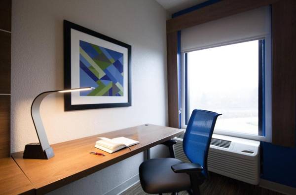 Workspace - Holiday Inn Express Hotel & Suites Brentwood North-Nashville Area an IHG Hotel