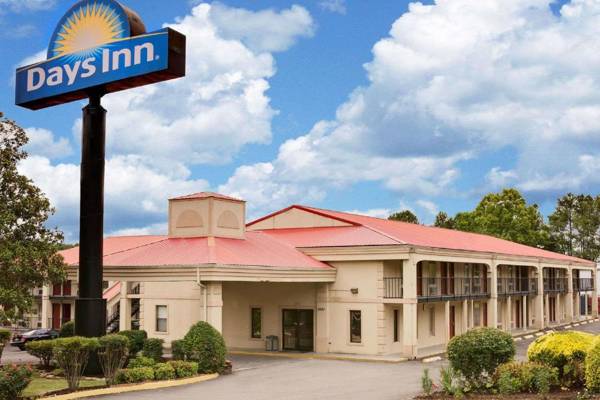 Days Inn by Wyndham Cleveland TN