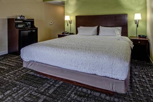 Hampton Inn Crossville