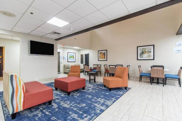 Holiday Inn Express Dandridge an IHG Hotel