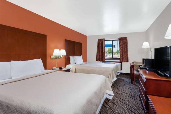 Days Inn by Wyndham Dyersburg