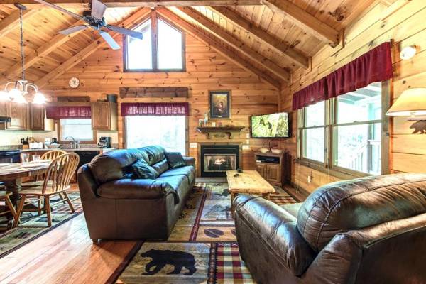 Fawn Cabin 1 Bedroom Sleeps 4 Hot Tub Private Pets Gas Fireplace