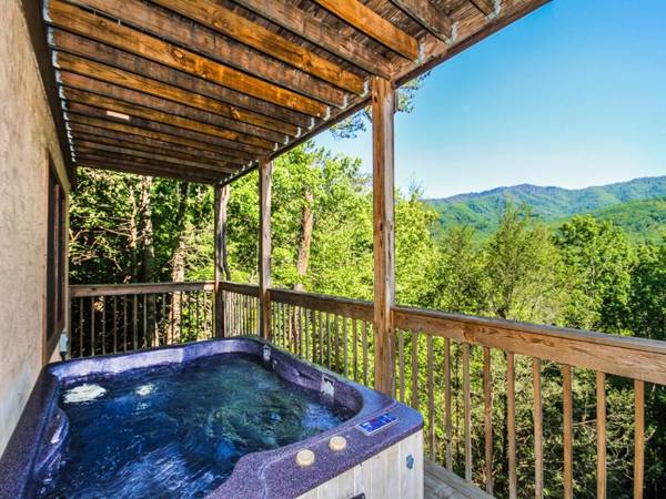 Majestic View 1 Bedroom Sleeps 2 Jetted Tub Mountain View Hot Tub