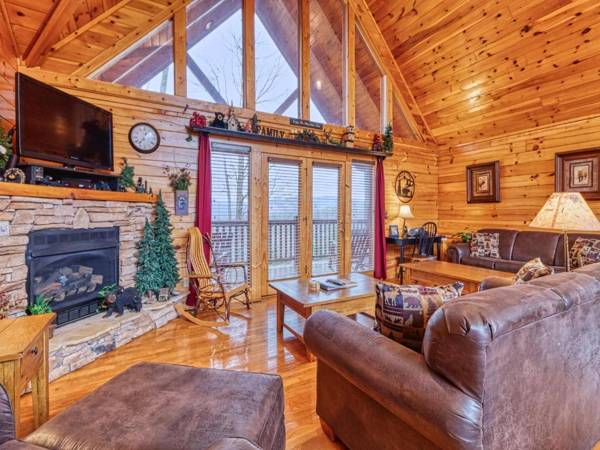 Gatlinburg Getaway 5 Bedrooms Sleeps 22 Views Hot Tub Game Room