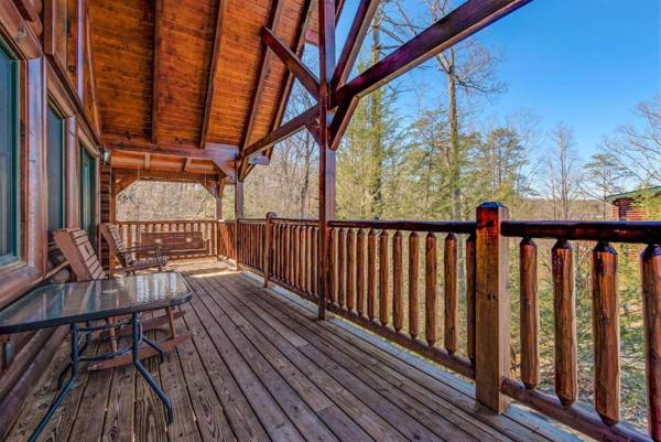 Cloud Dancer 3 Bedrooms Sleeps 10 Hot Tub Fireplace WiFi