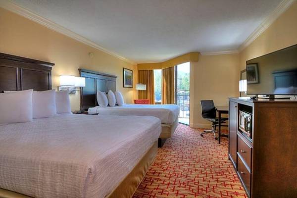 Workspace - Edgewater Hotel - Gatlinburg