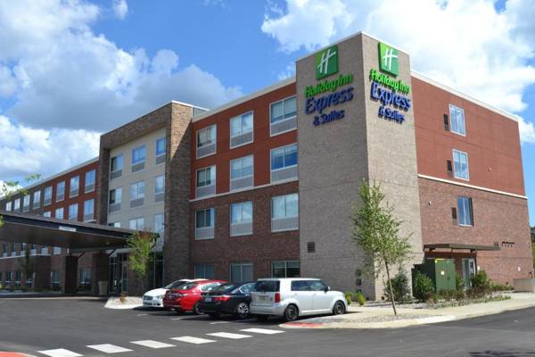 Holiday Inn Express & Suites Goodlettsville N - Nashville an IHG Hotel