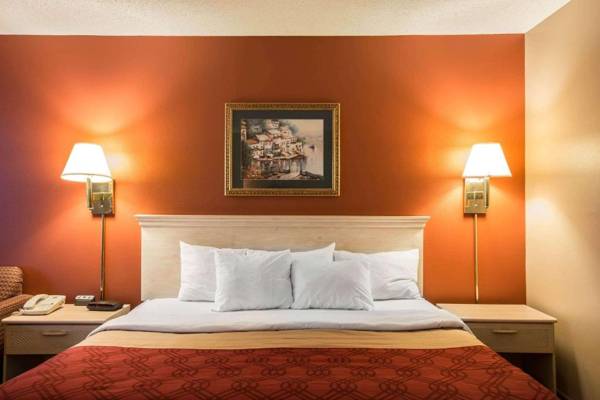 Greeneville Inn And Suites