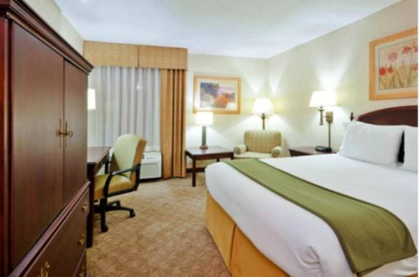 Holiday Inn Express Nashville-Hendersonville an IHG Hotel