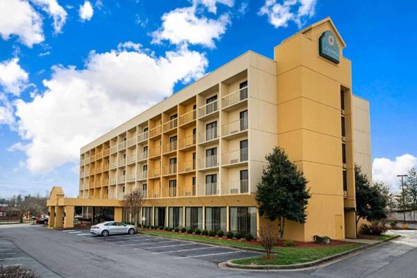 La Quinta Inn & Suites by Wyndham Kingsport TriCities Airport