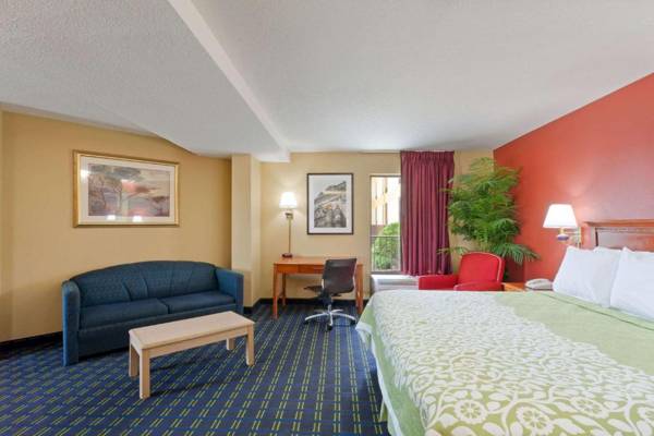 Days Inn by Wyndham Memphis - I40 and Sycamore View