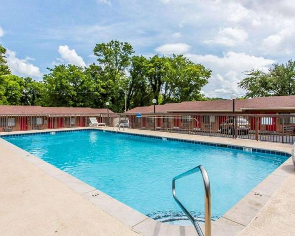 Econo Lodge Nashville North - Opryland