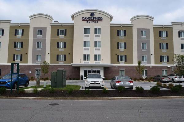 Candlewood Suites - Nashville Metro Center an IHG Hotel