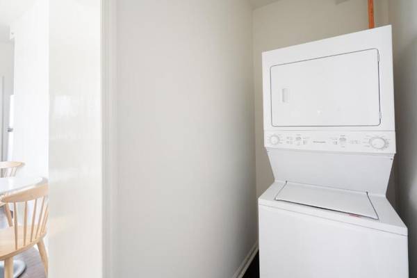 Sonder at Euclid Court