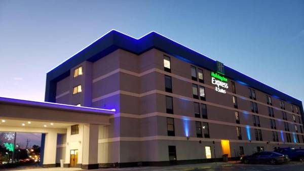 Holiday Inn Express Hotel & Suites Pigeon Forge an IHG Hotel