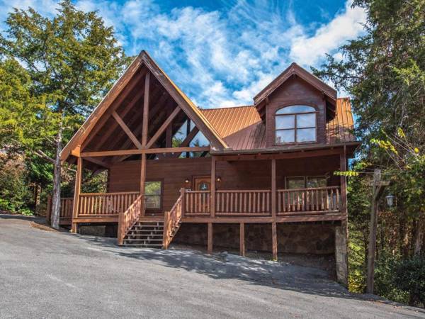 Moonlight Theater Lodge 3 Bedrooms Hot Tub Pool Sleeps 14