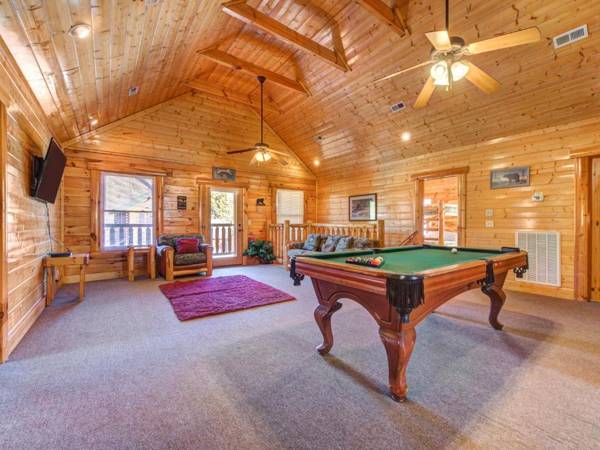 Moonlight Lodge 8 Bedrooms Hot Tub Wi-Fi Pool Sleeps 40