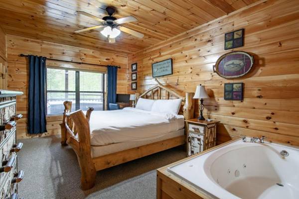 Knotty But Nice - Hot Tub Jacuzzis and Fireplaces
