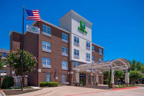 Holiday Inn and Suites Addison an IHG Hotel