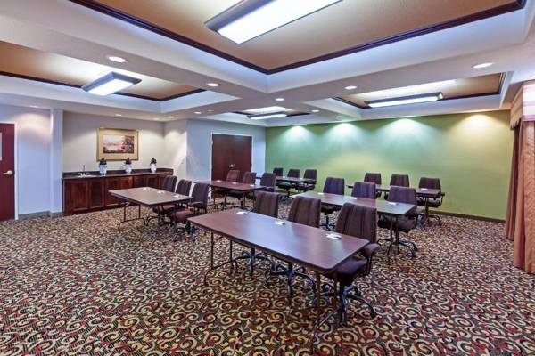 Holiday Inn Express Hotel & Suites Amarillo East an IHG Hotel