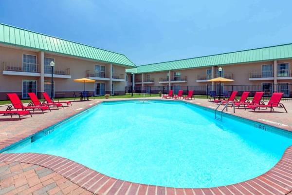 Extend-a-Suites - Extended Stay I-40 Amarillo West