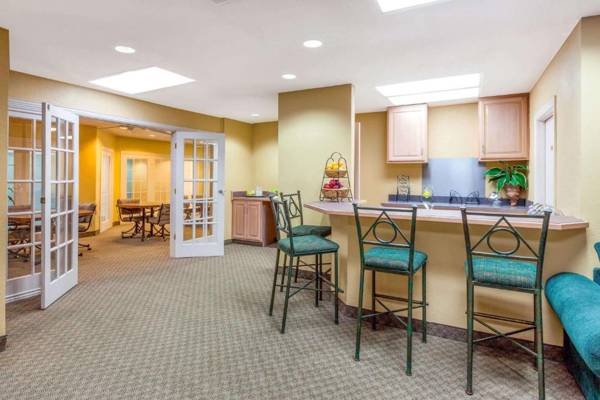 Extend-a-Suites - Extended Stay I-40 Amarillo West